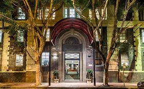 Oaks Sydney Goldsbrough Suites